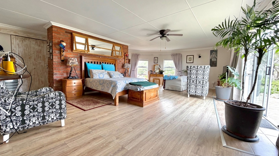 4 Bedroom Property for Sale in Bettys Bay Western Cape